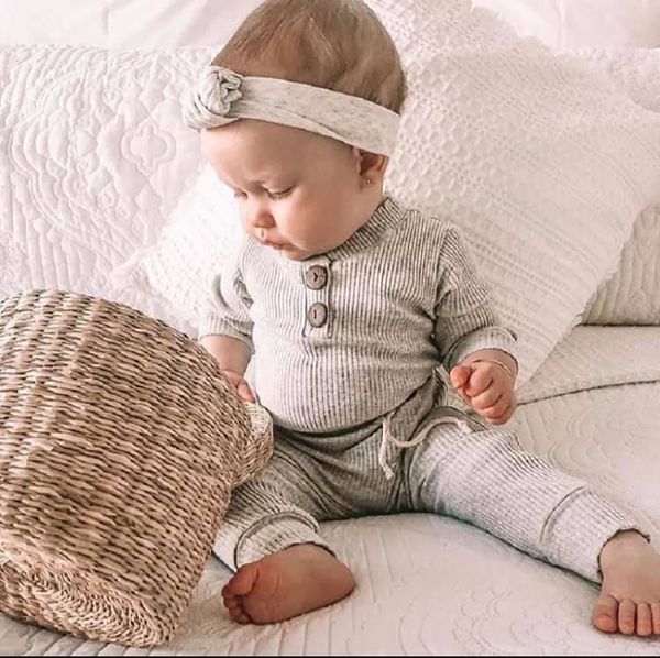 Ribbed Button Outfit
