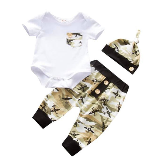 Camo & Planes Outfit